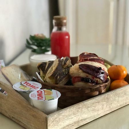 B&B Partenopeo Наполи Екстериор снимка