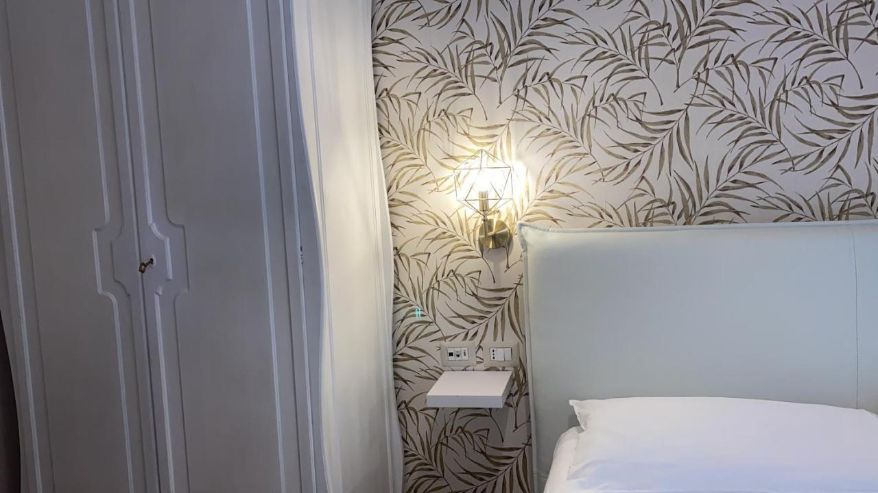 B&B Partenopeo Наполи Екстериор снимка